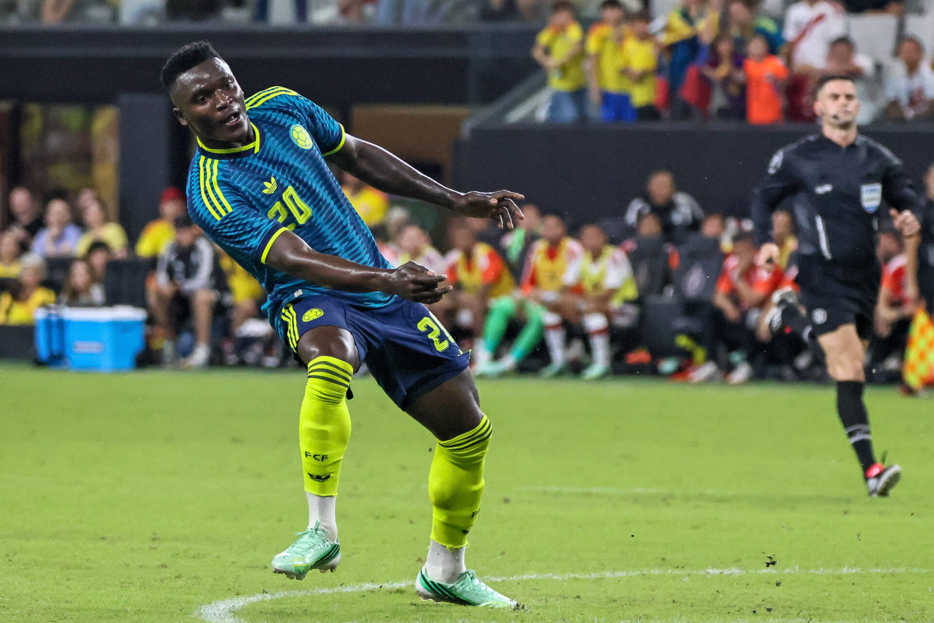 Report: Aston Villa set to make move for £18m Colombian attacker
