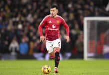 Manchester United star takes aim at club in damning interview